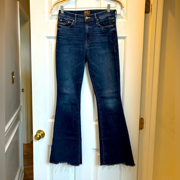 MOTHER The Weekender Fray in Teaming Up Size 27 - Picture 1 of 15